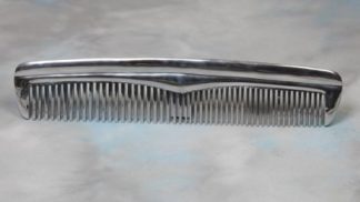 The aluminium comb wall decor is highly polished and easy to secure to any wall. Perfect in a contemporary home or hair salon. 16 x 69 x 6cm. Good Value.