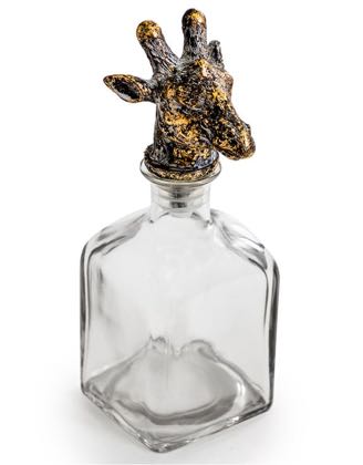This giraffe glass bottle is a quirky and unusual ornament. The small giraffe head provides an attractive stopper to a square glass bottle. 24 x 10 x 10cm