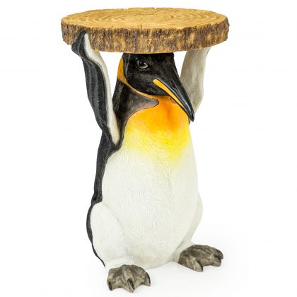 The detail and colours in this penguin side table are so beautifully done you would think it was real! Measures 52 x 35 x 32cm and great value too.