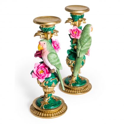 Two pretty green parrot candlesticks that are beautifully made, finished and detailed. They are divine! 12.5 x 12.5 x 30.5cm Great gift!