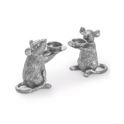 Meet Simon and Sophia, our stunning silver mouse candle holders. Super cute, each is 5 x 16.5 x 8cm. Great gift and good value.