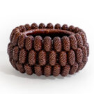 Add something special to your home with this large ceramic pine cone bowl. 18 x 35 x 35cm. Great gift , lovely as a fruit bowl.