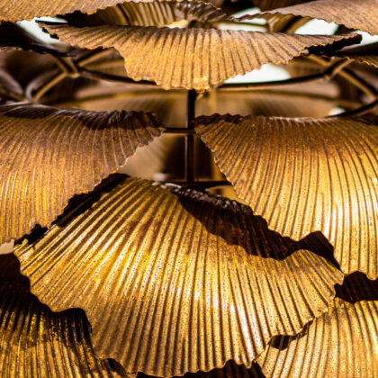 Gingko Leaf Table Lamp - Image 2