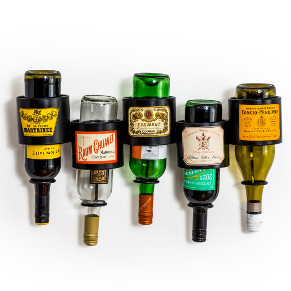 Vintage Style Wall Mounted Wine Bottle Holder - Image 2